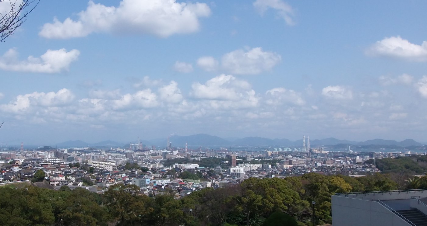 北九州市立美術館